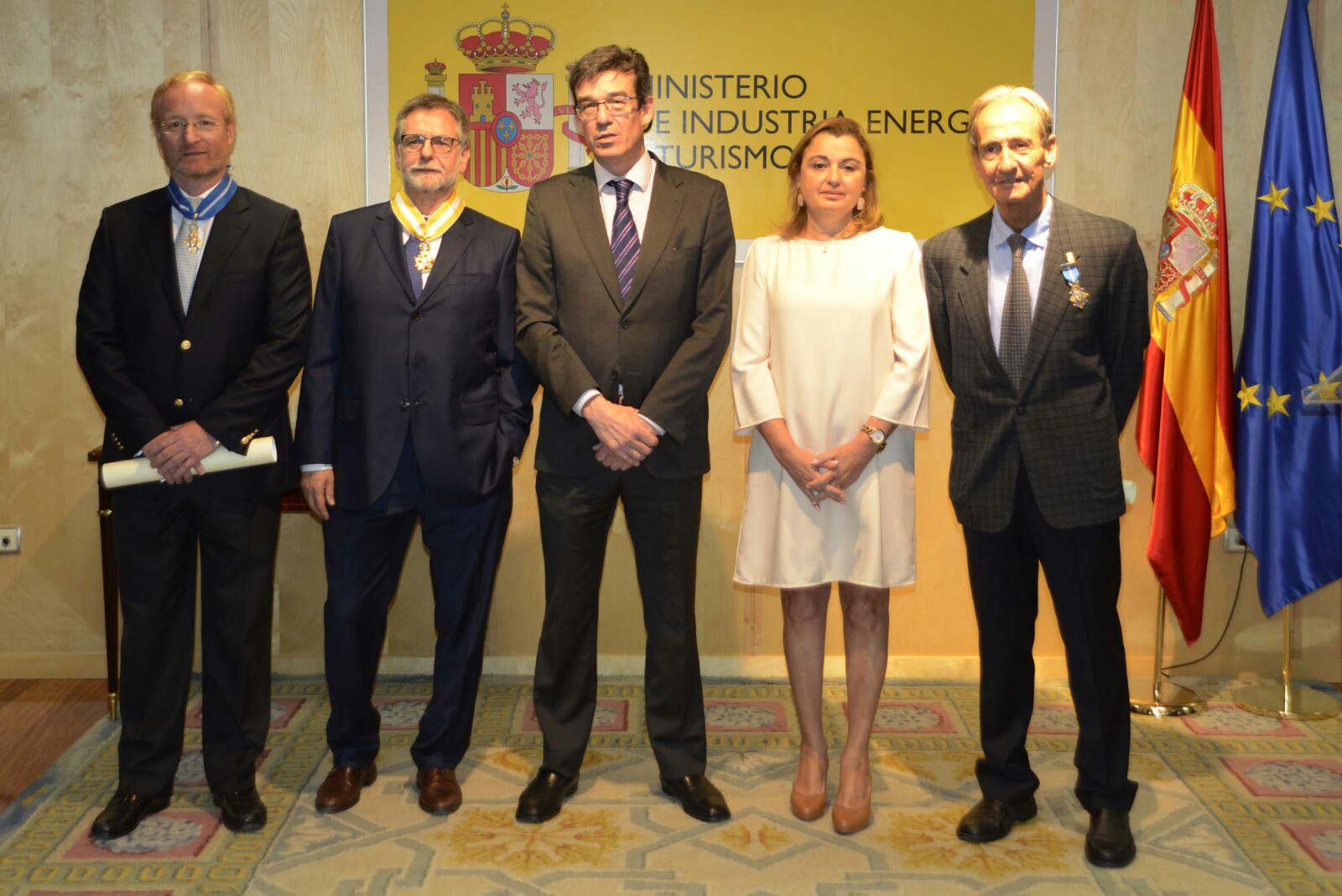 2016_04_21_img_condecoraciones
